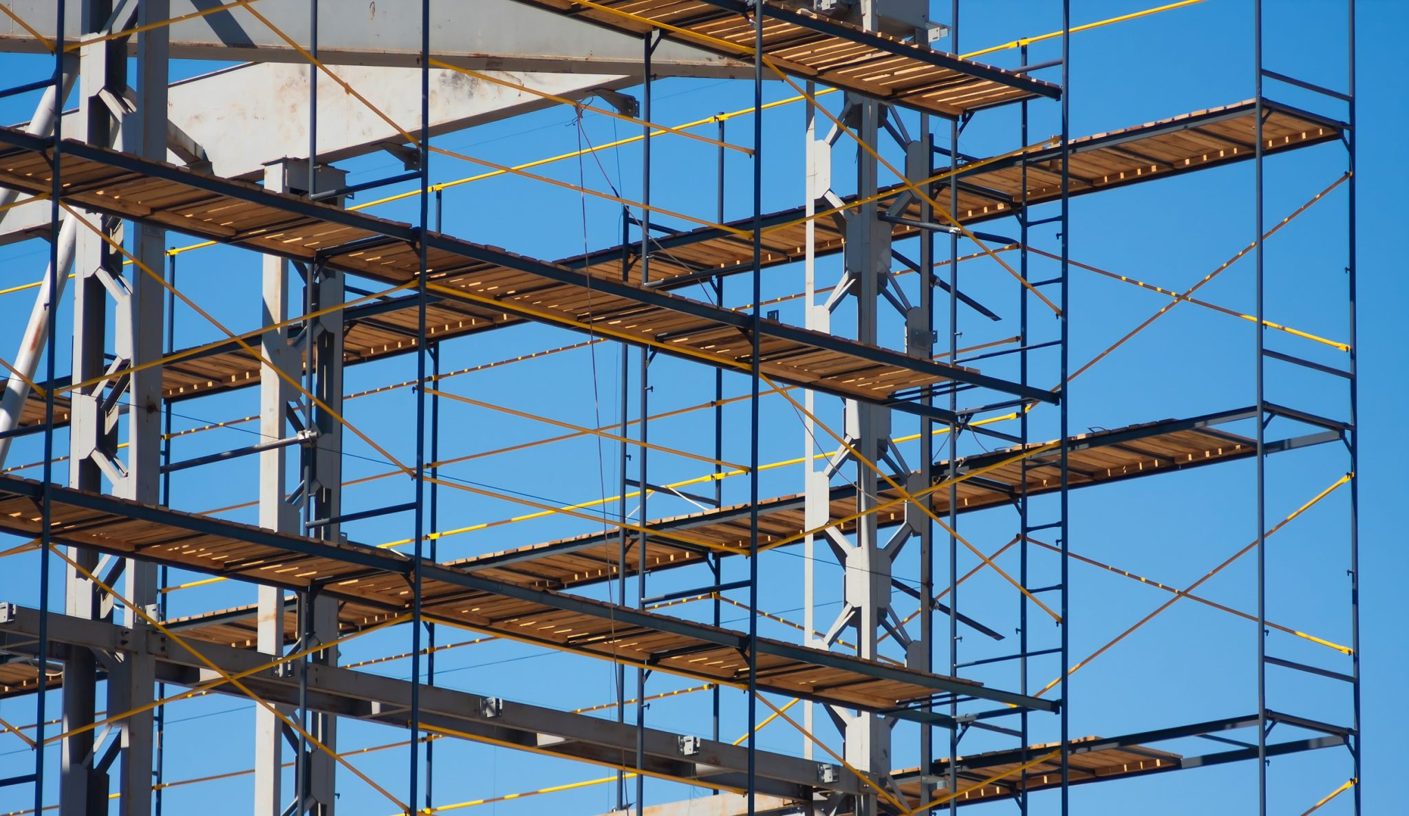 Леса:    клиновые    рамные    хомутовые